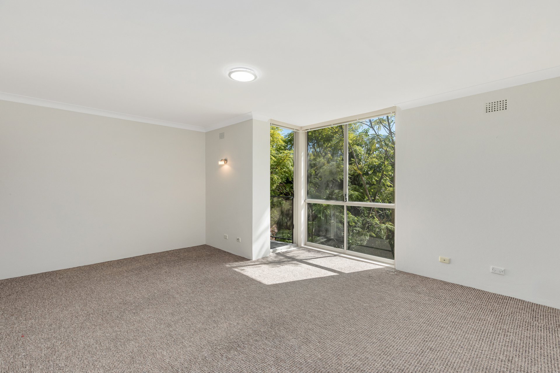 10/19 Dick Street, Henley Sold by Cassidy Real Estate - image 1