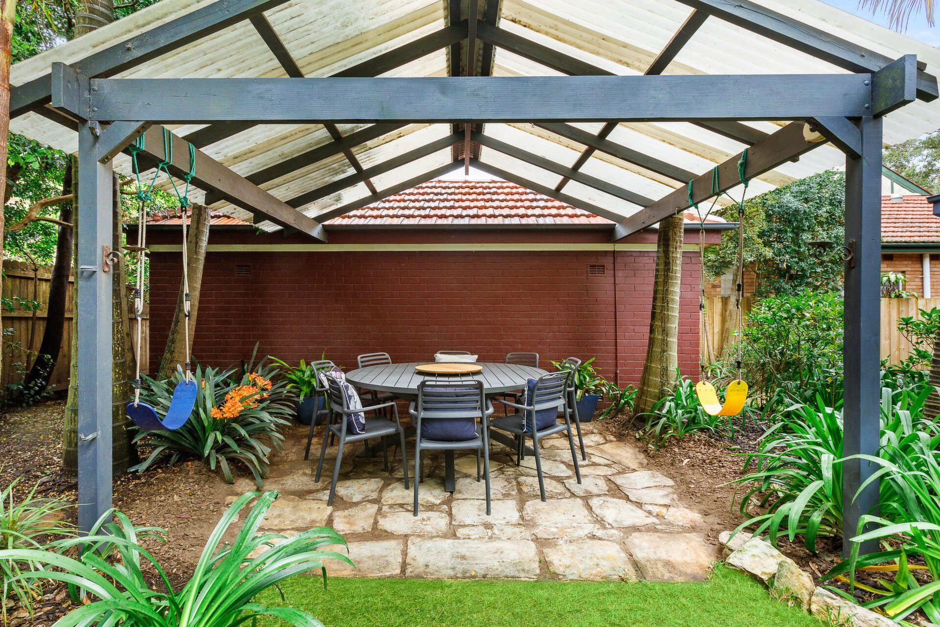 86 Ryde Road, Hunters Hill Sold by Cassidy Real Estate - image 1