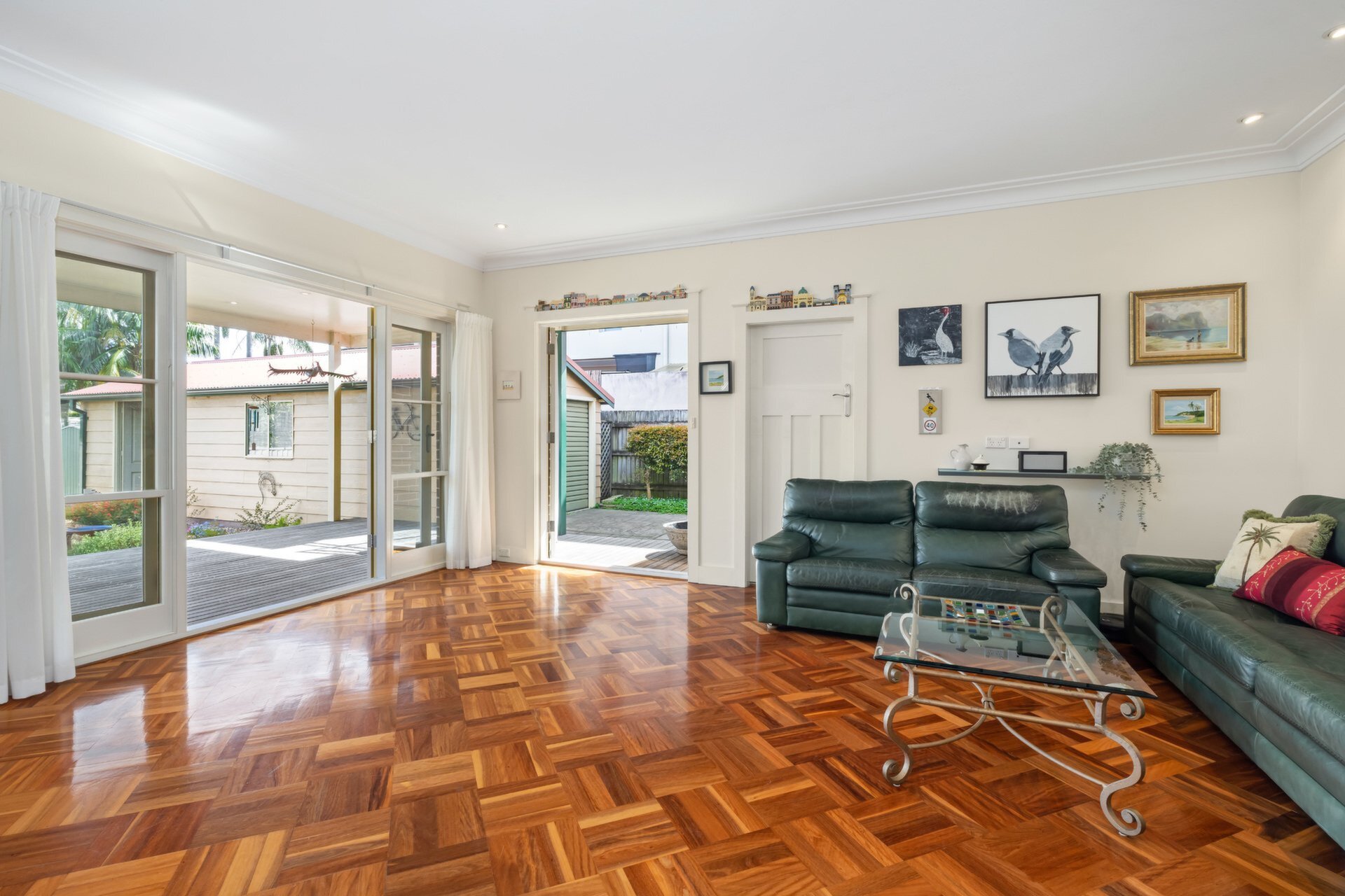 169 Charles Street, Putney Sold by Cassidy Real Estate - image 1