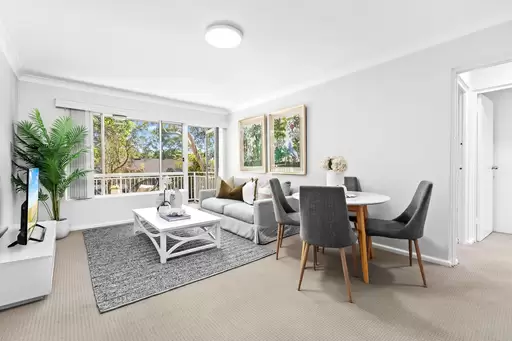 9/80 Burns Bay Road, Lane Cove Sold by Cassidy Real Estate