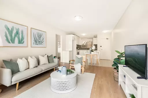 5/12 Meriton Street, Gladesville Sold by Cassidy Real Estate