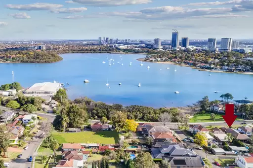 39 Waterview Street, Putney For Lease by Cassidy Real Estate