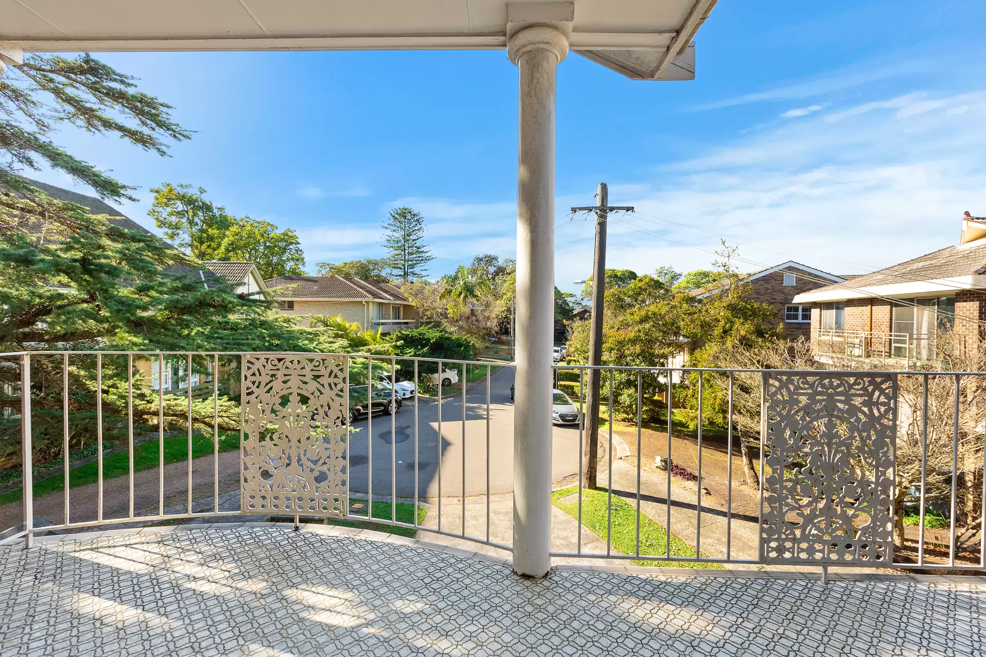 4/4 The Close, Hunters Hill Sold by Cassidy Real Estate - image 1