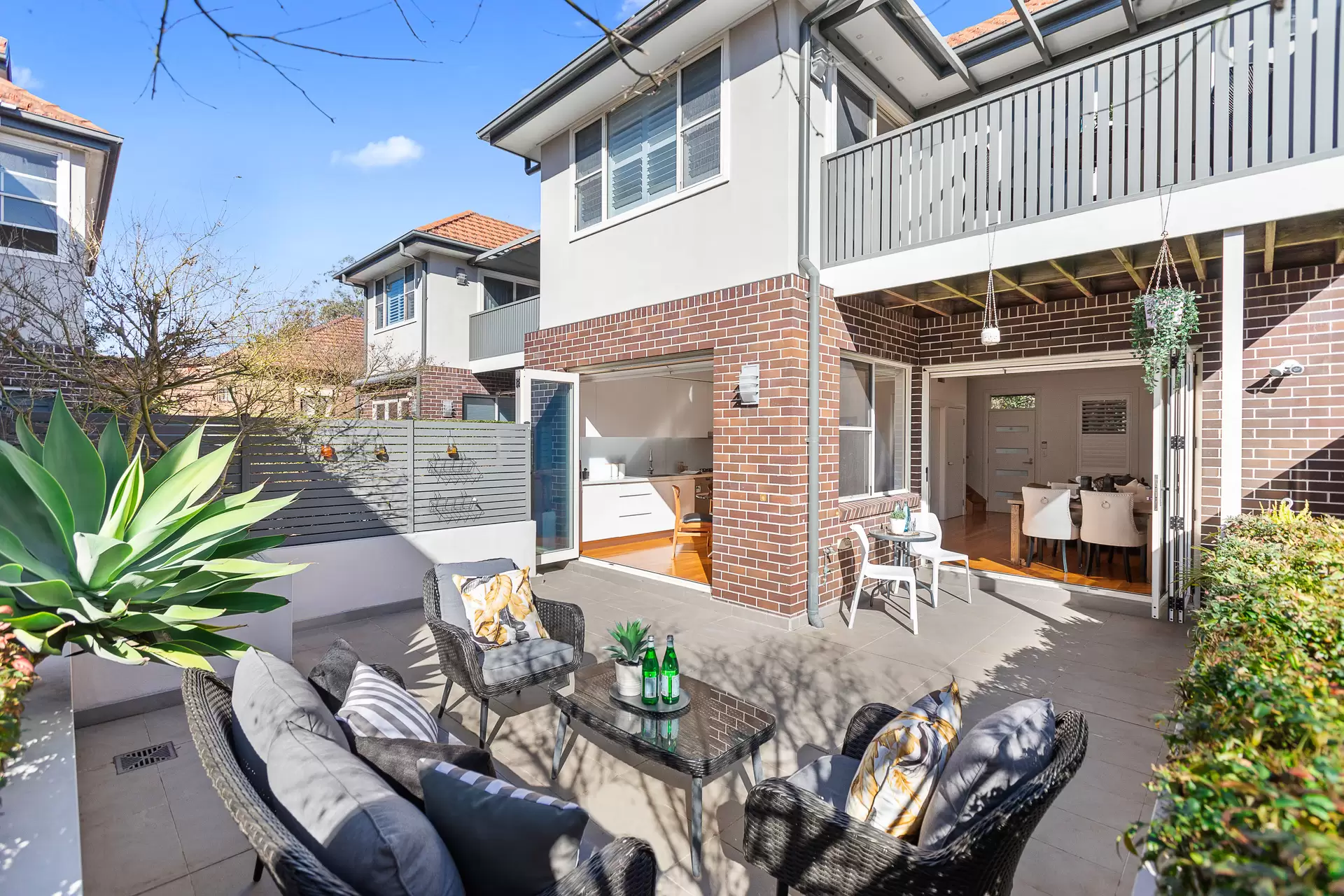 1/25-27 Ryde Road, Hunters Hill Sold by Cassidy Real Estate - image 1