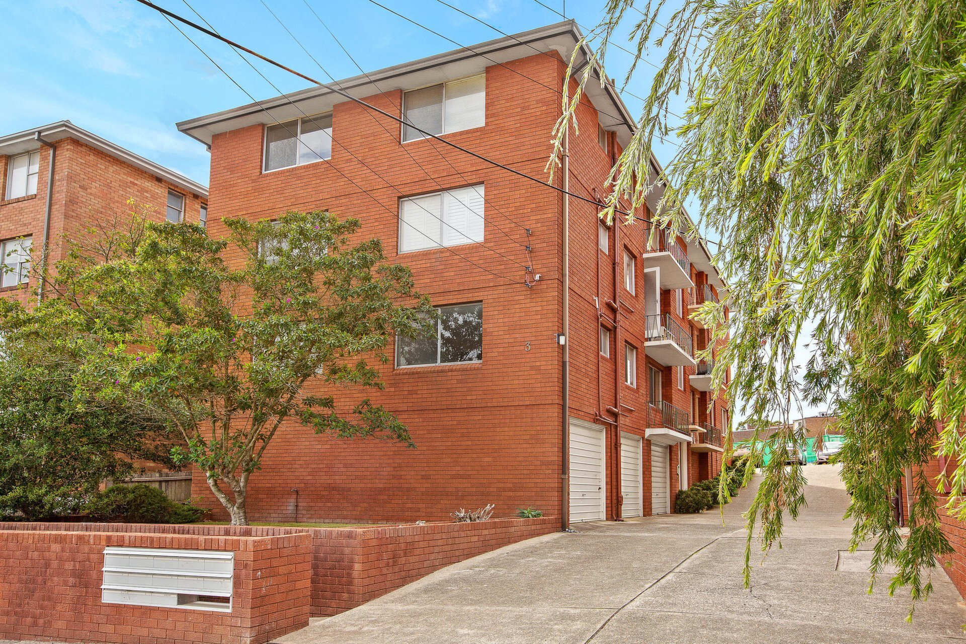 10/3 Western Crescent, Gladesville Sold by Cassidy Real Estate - image 1