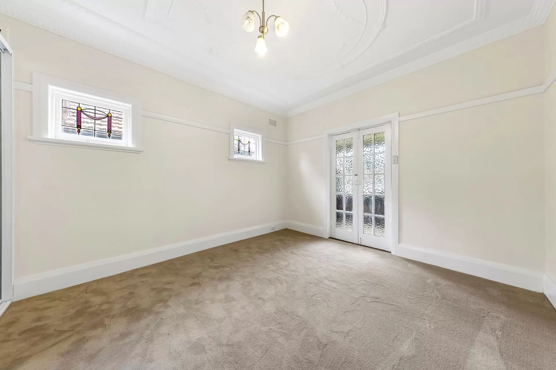 34 Pittwater Road, Gladesville Leased by Cassidy Real Estate - image 1