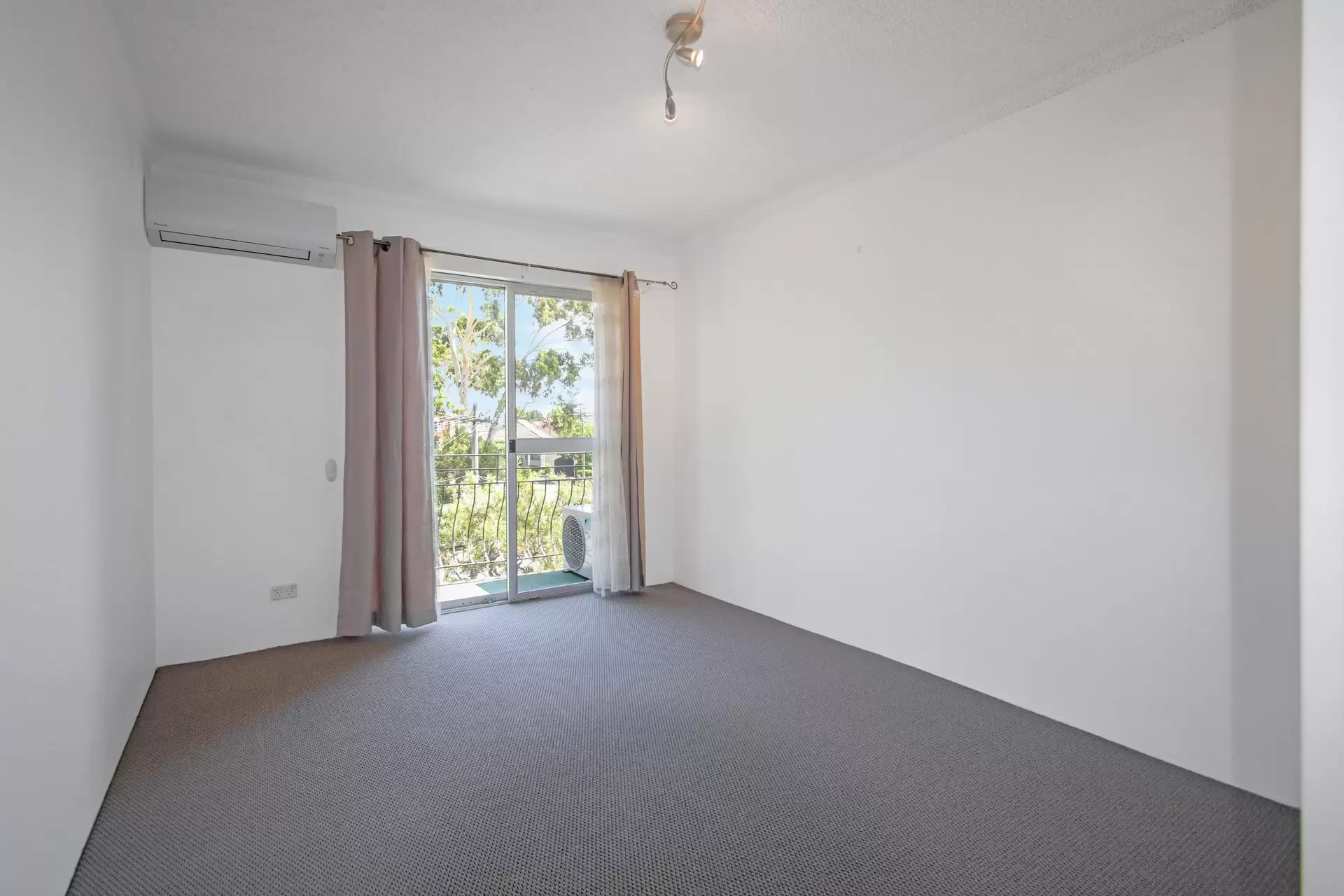 7/25 Hepburn Avenue, Gladesville Leased by Cassidy Real Estate - image 1