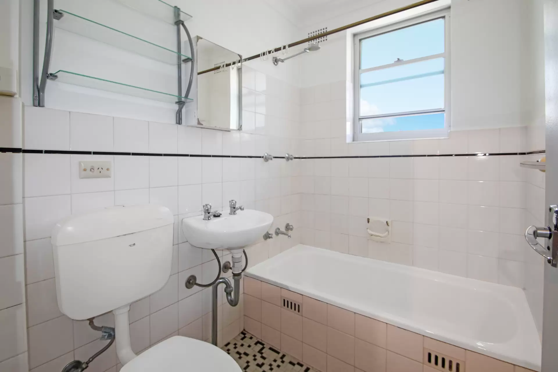 7/25 Hepburn Avenue, Gladesville Leased by Cassidy Real Estate - image 1