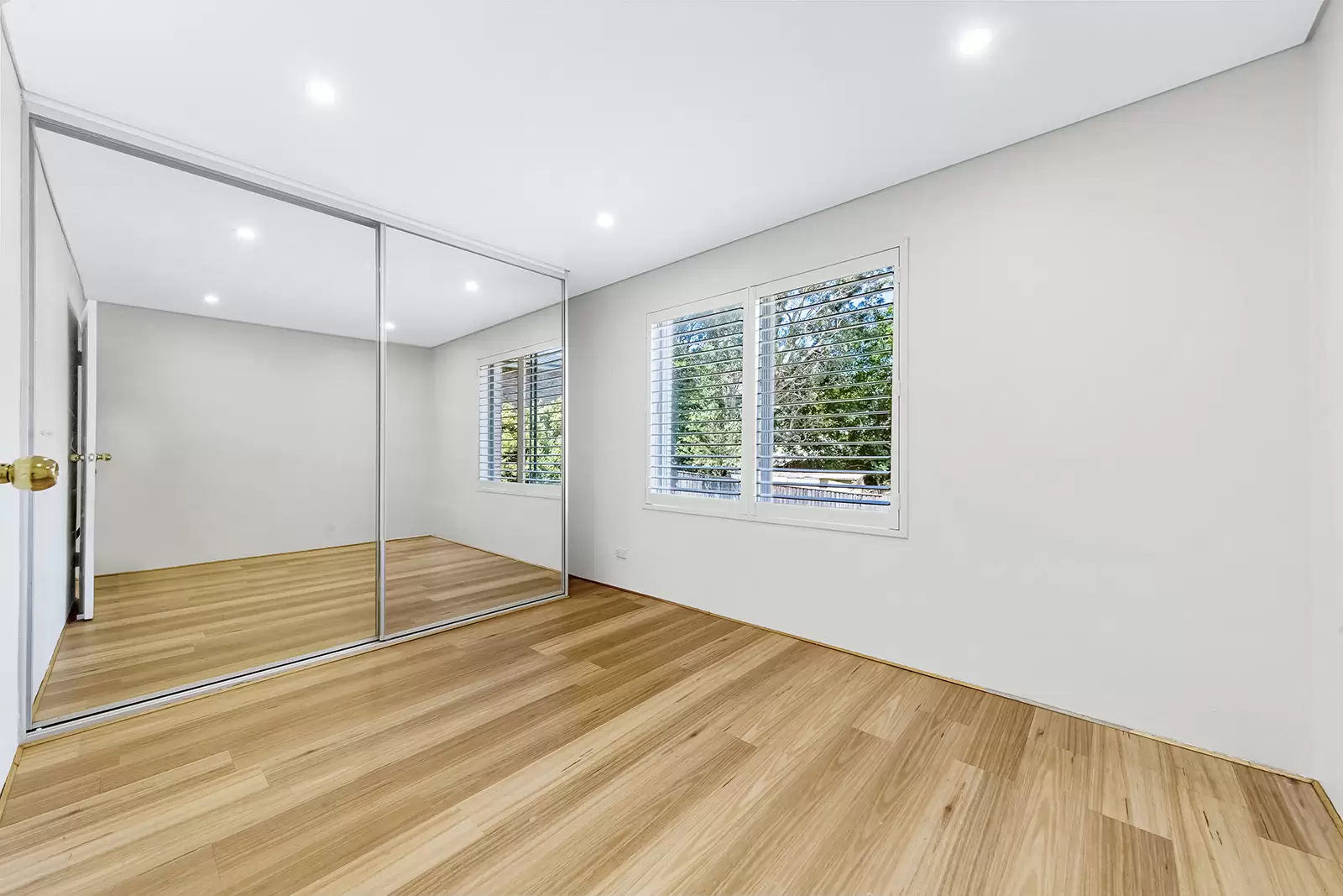 15/24-30 Wharf Road, Gladesville Leased by Cassidy Real Estate - image 1