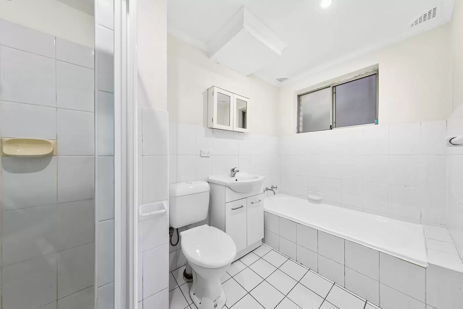 15/24-30 Wharf Road, Gladesville Leased by Cassidy Real Estate - image 1