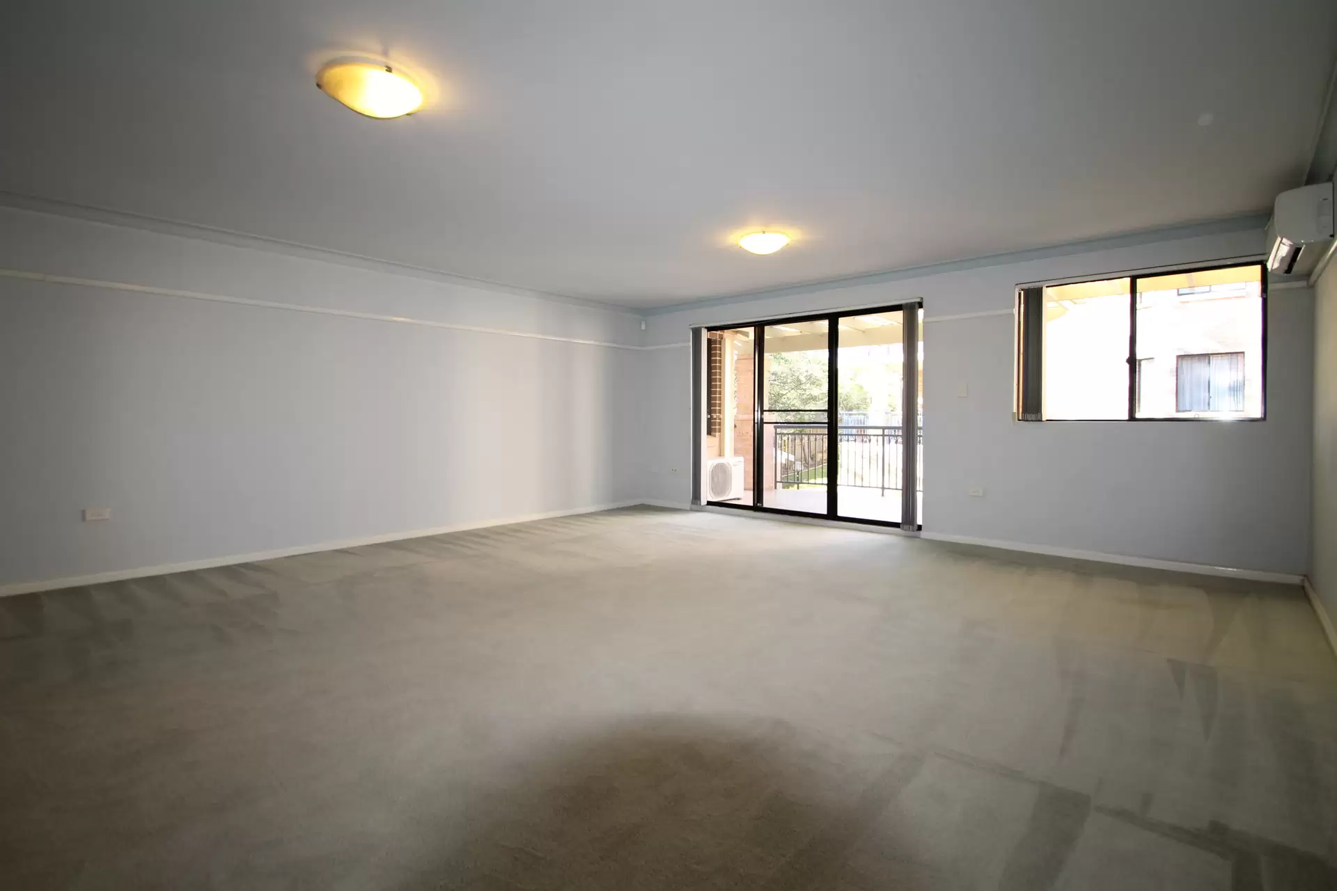 17/56-58 Dobson Crescent, Baulkham Hills Leased by Cassidy Real Estate - image 1