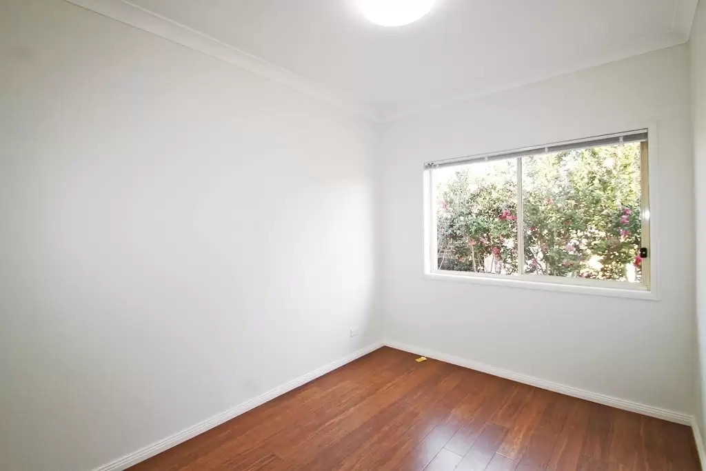 2/10 Punt Road, Gladesville Leased by Cassidy Real Estate - image 1