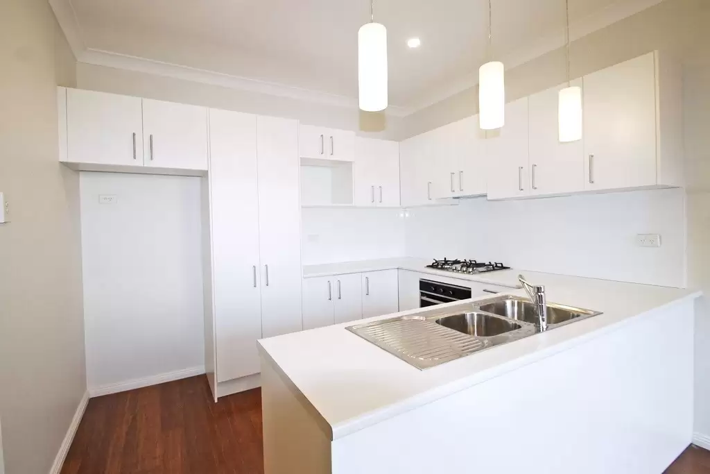 2/10 Punt Road, Gladesville Leased by Cassidy Real Estate - image 1
