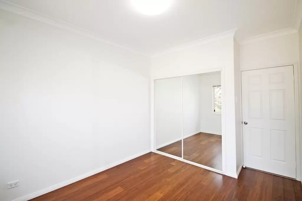 2/10 Punt Road, Gladesville Leased by Cassidy Real Estate - image 1