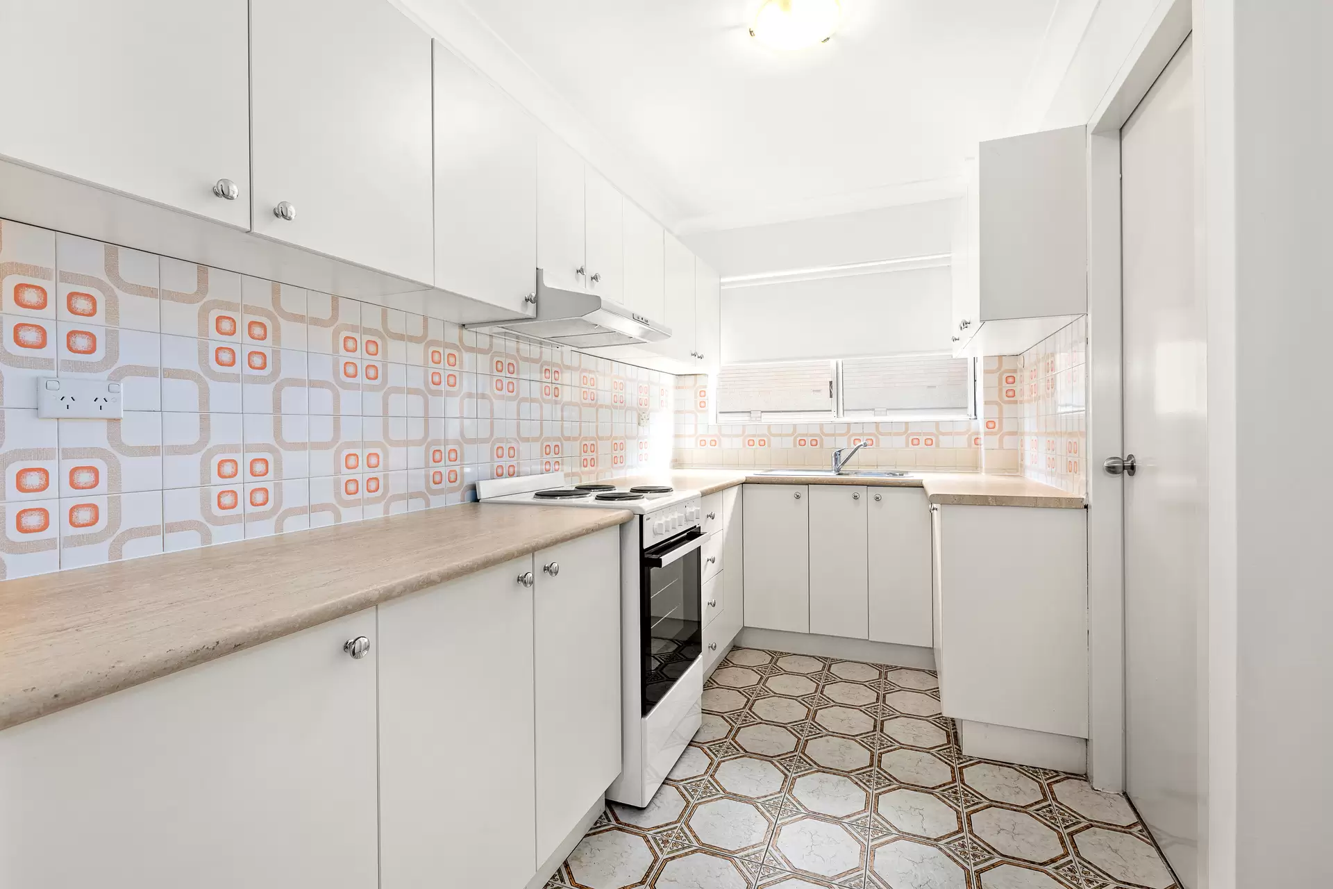 27/18 Thomas Street, Parramatta Leased by Cassidy Real Estate - image 1