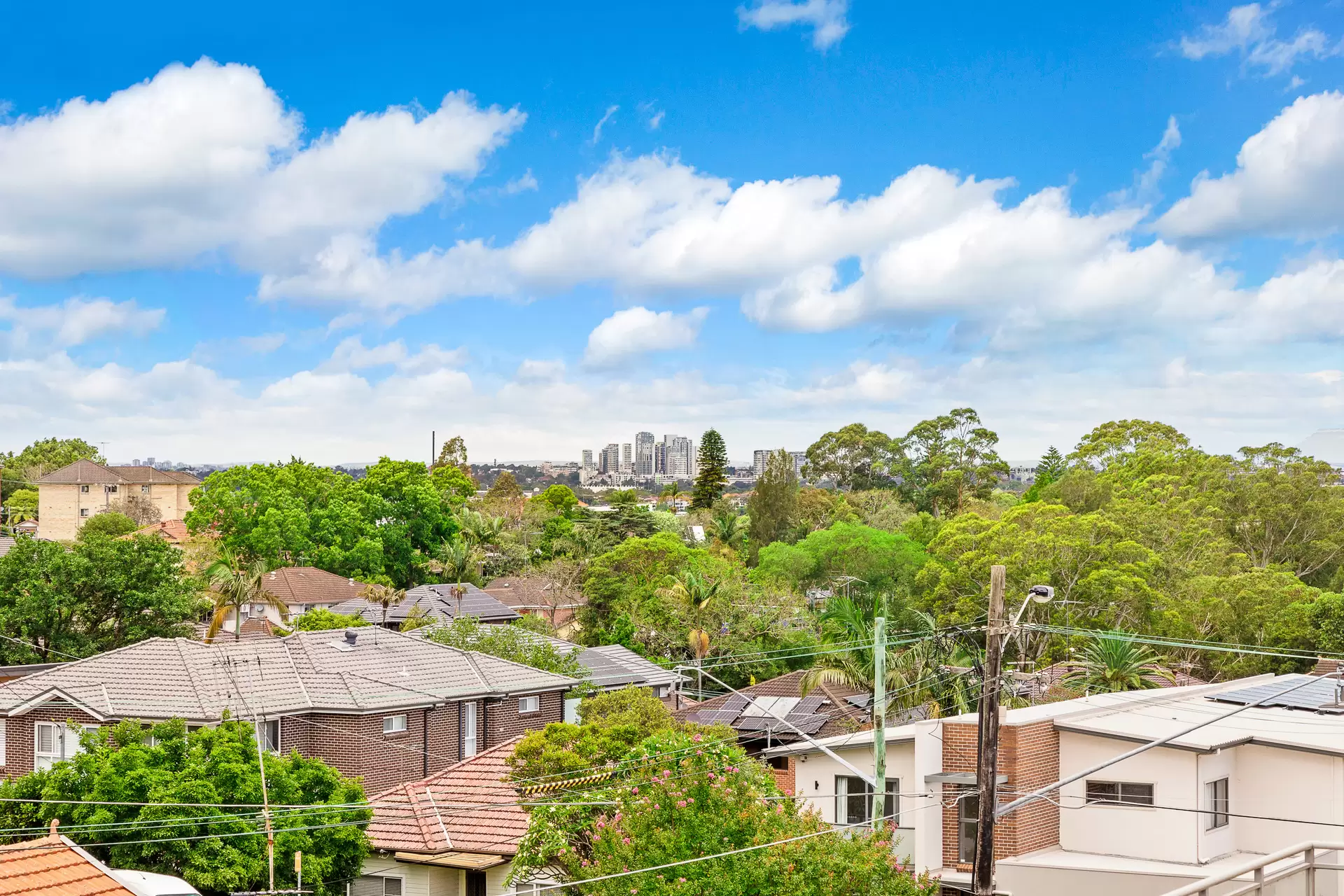 7/15 Linsley Street, Gladesville Sold by Cassidy Real Estate - image 1