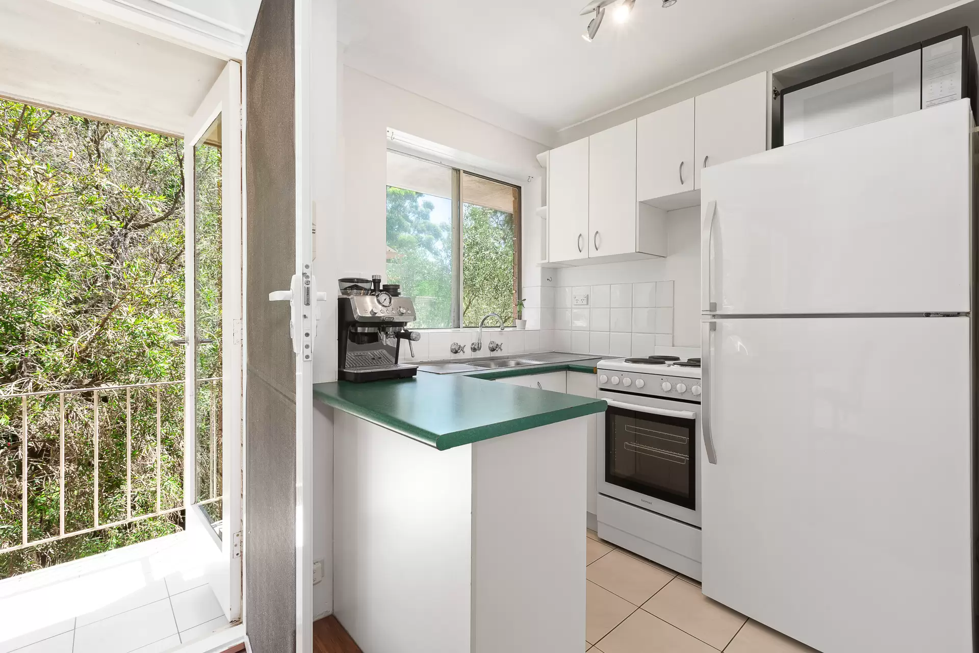 17/21-23 Pearson Street, Gladesville Sold by Cassidy Real Estate - image 1