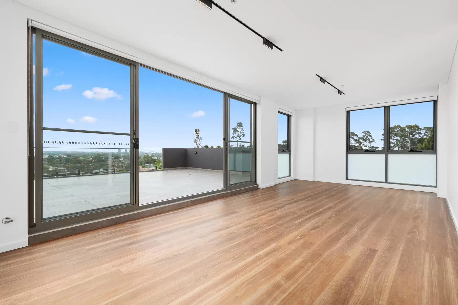 19/13-15 Farm Street, Gladesville Leased by Cassidy Real Estate - image 1
