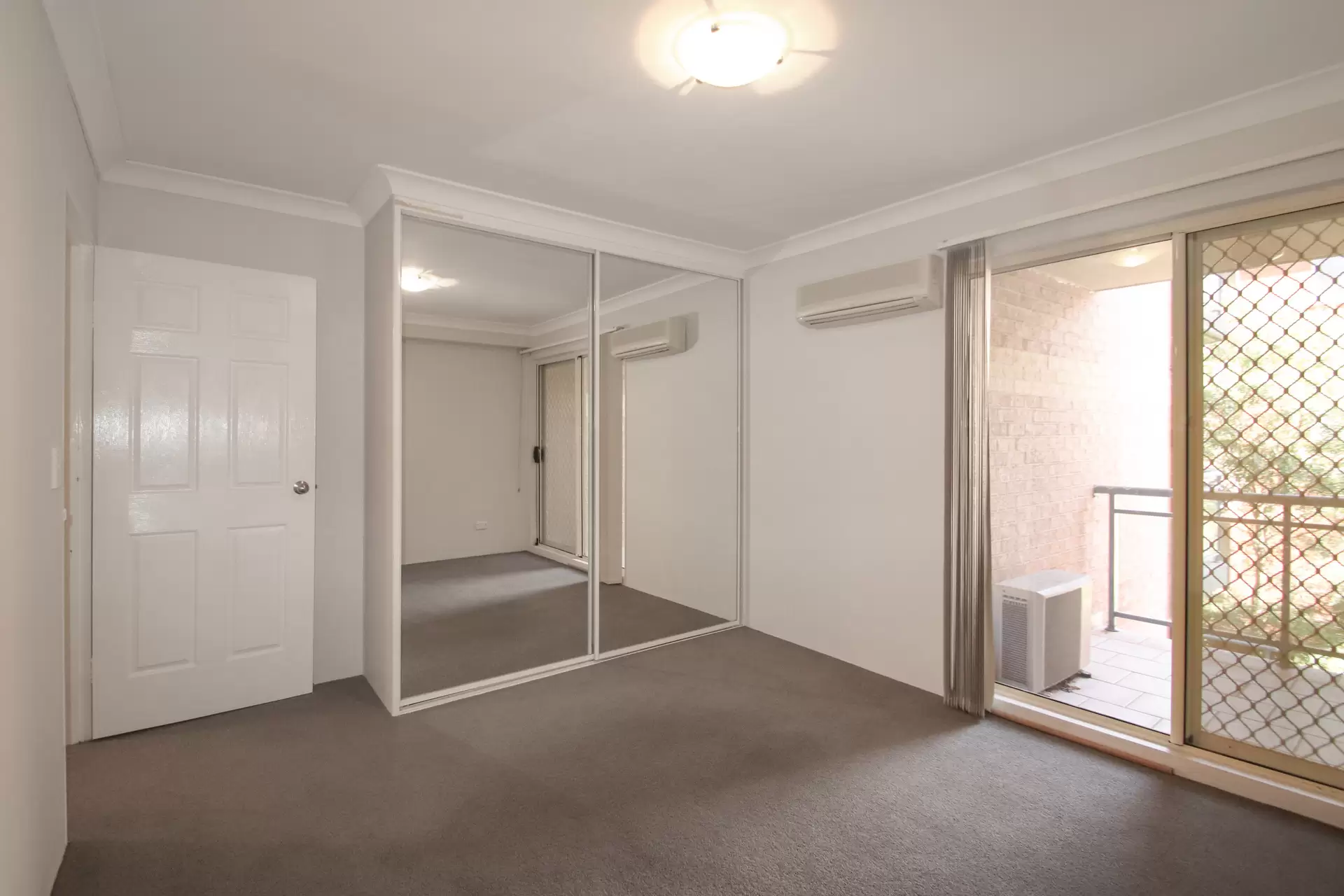 10/4-8 Stansell Street, Gladesville Leased by Cassidy Real Estate - image 1