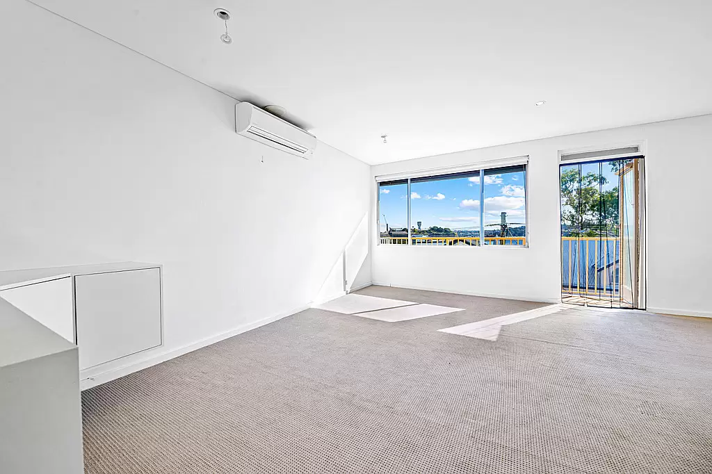 7/67 Louisa Road, Birchgrove Leased by Cassidy Real Estate - image 1