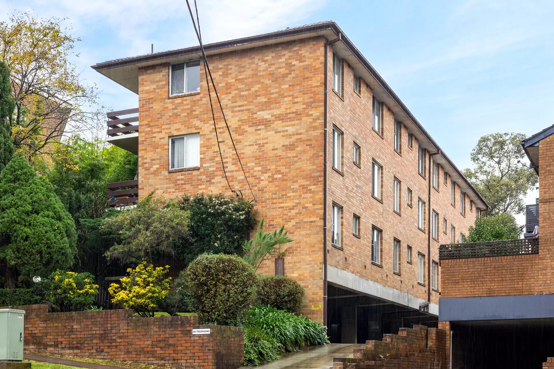 6/4 Pearson Street, Gladesville Leased by Cassidy Real Estate - image 1