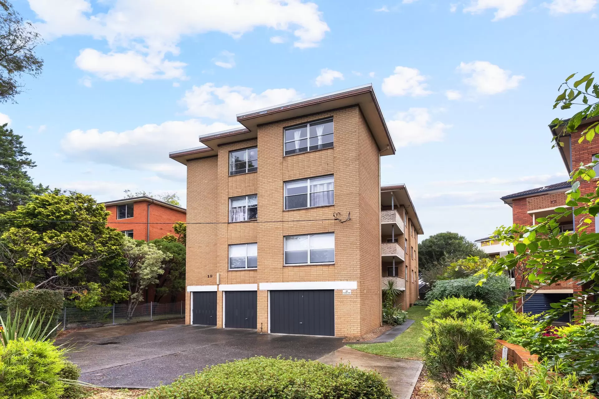 9/19  Wharf Road, Gladesville Sold by Cassidy Real Estate - image 1