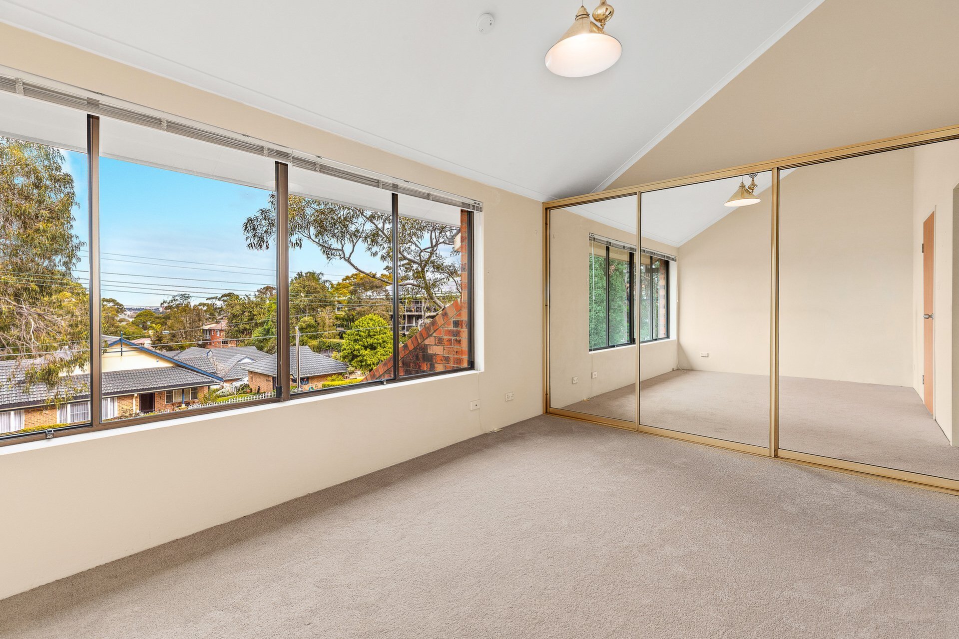 1/17 Ashburn Place, Gladesville Sold by Cassidy Real Estate - image 1