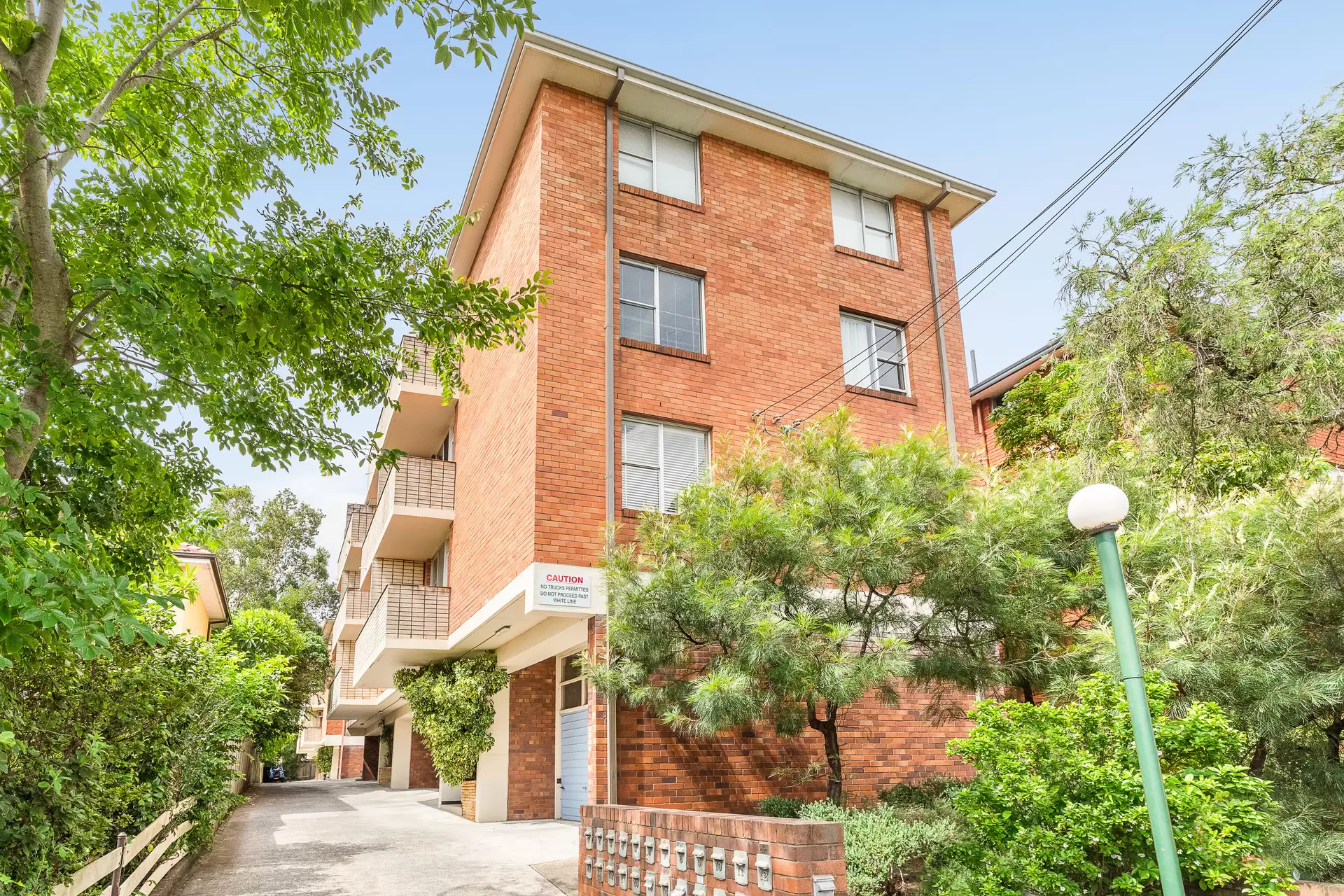 17/5 Western Crescent, Gladesville Leased by Cassidy Real Estate - image 1