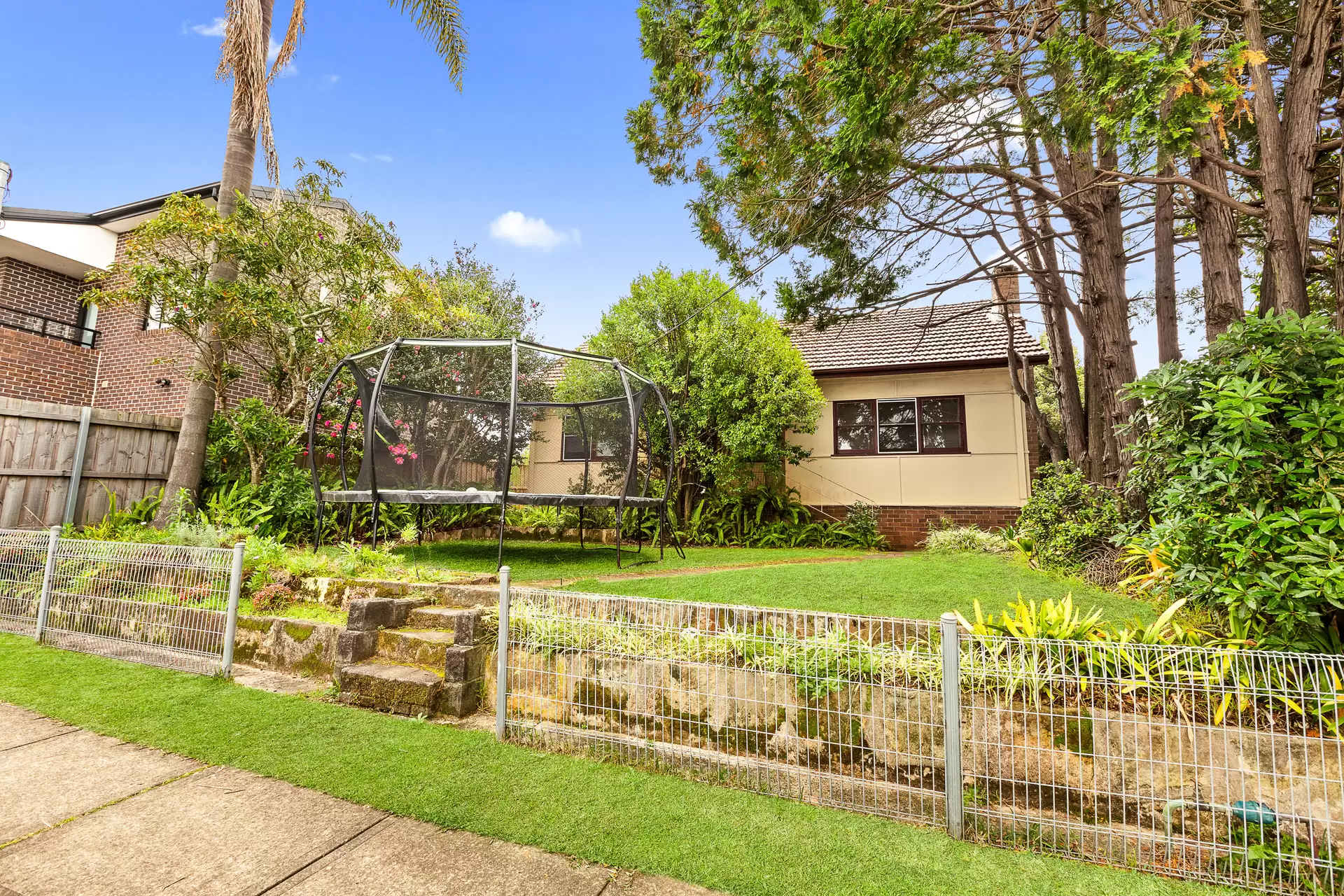 2 Rowell Street, North Ryde Sold by Cassidy Real Estate - image 1