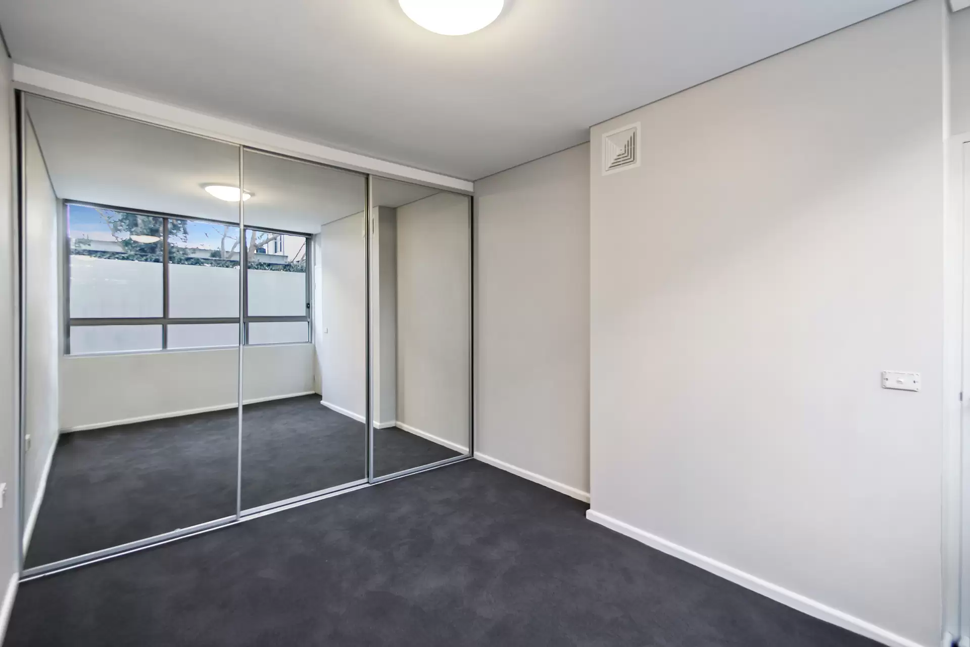 4/157 Victoria Road, Gladesville Leased by Cassidy Real Estate - image 1