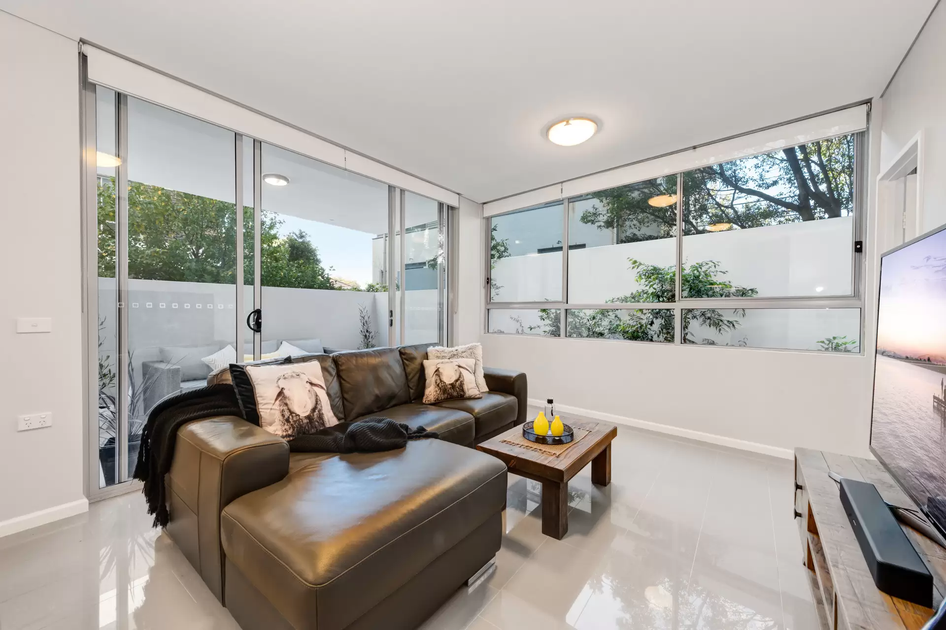 4/157 Victoria Road, Gladesville Leased by Cassidy Real Estate - image 1