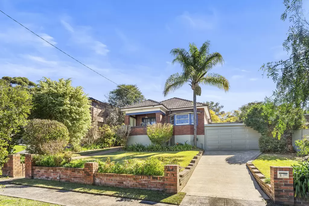 1 Douglas Street, Putney Auction by Cassidy Real Estate