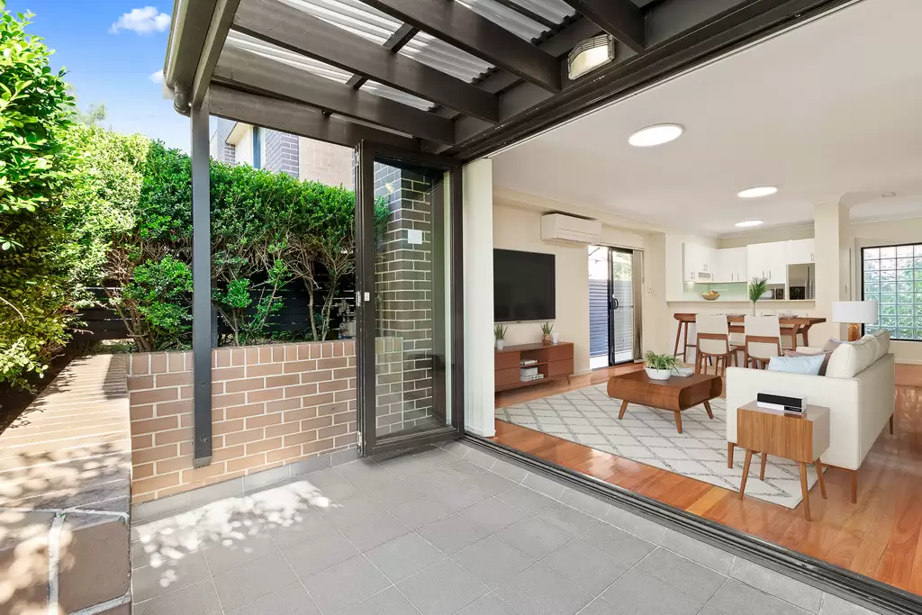 2/83-85A Pittwater Road, Hunters Hill Sold by Cassidy Real Estate