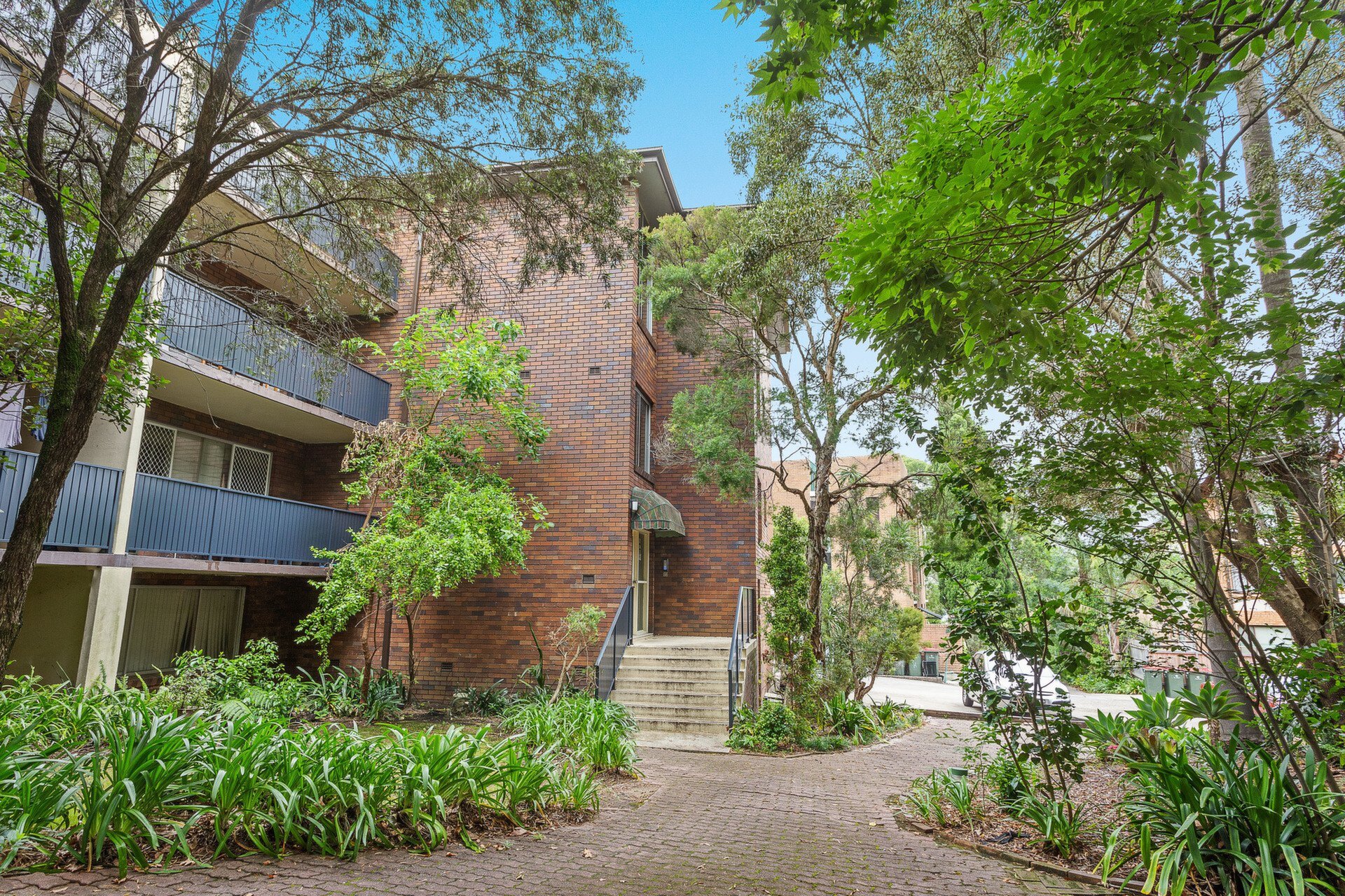 18/9A Cambridge Street, Gladesville Sold by Cassidy Real Estate - image 1