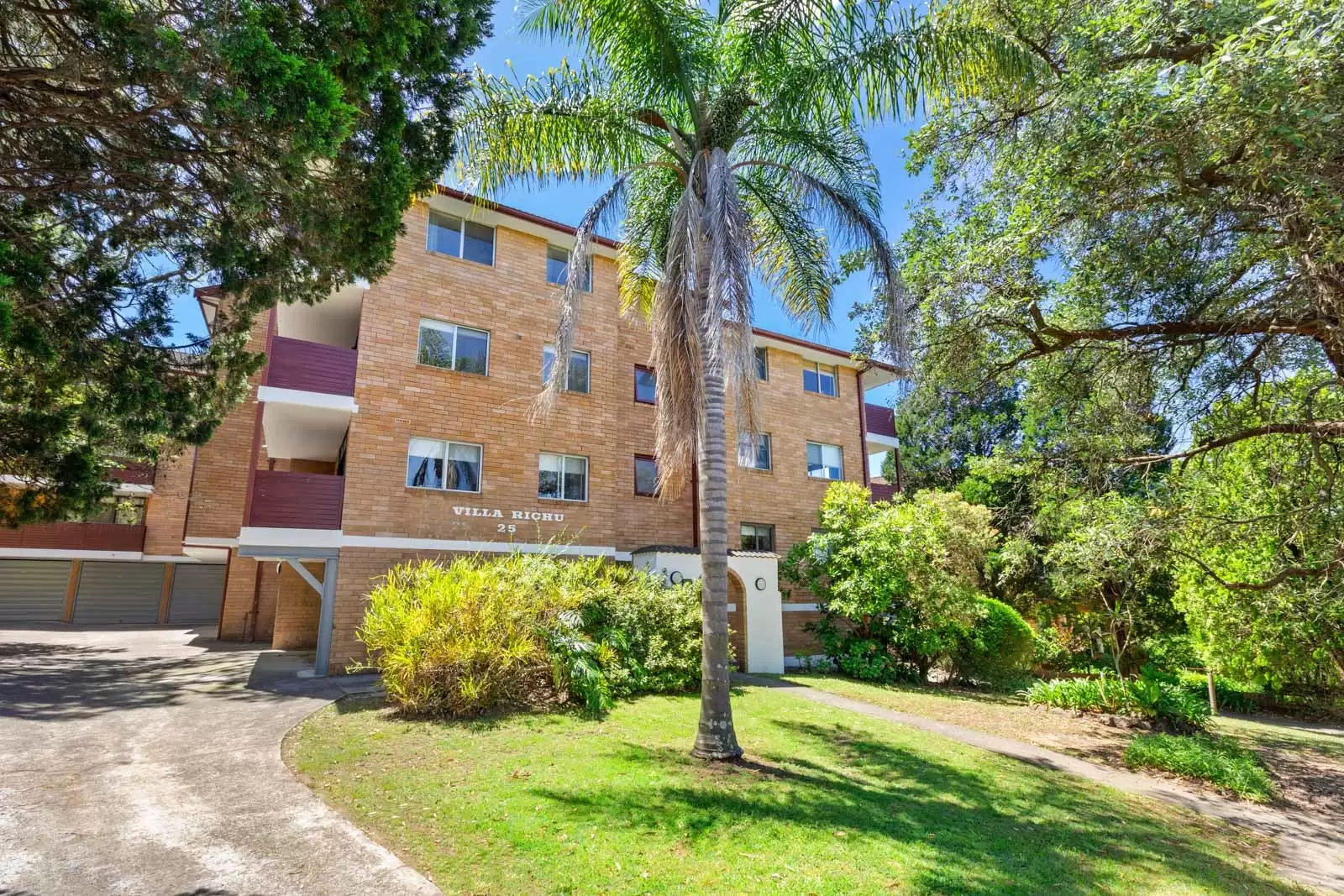 12/25 Ashburn Place, Gladesville Leased by Cassidy Real Estate - image 1