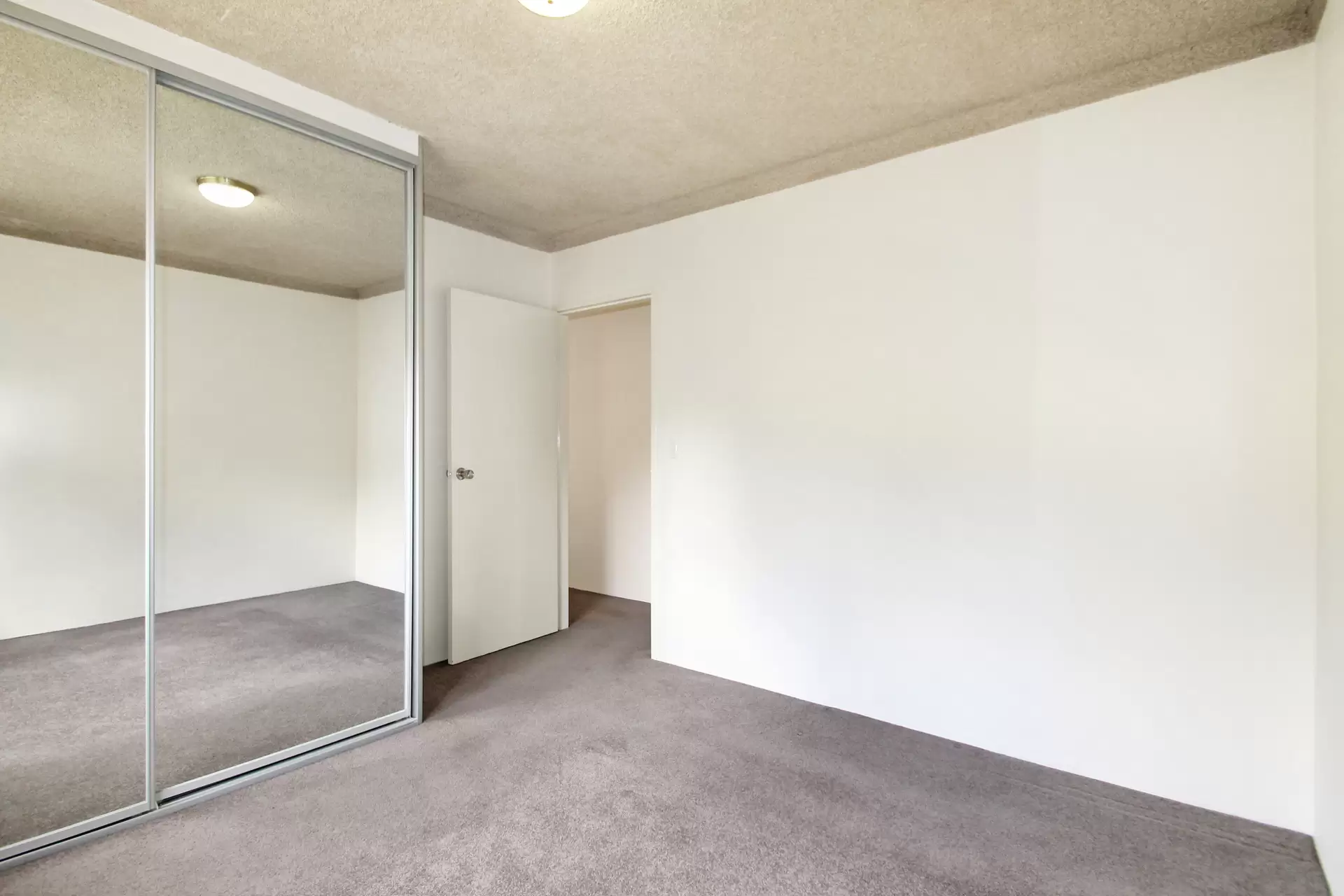 12/25 Ashburn Place, Gladesville Leased by Cassidy Real Estate - image 1