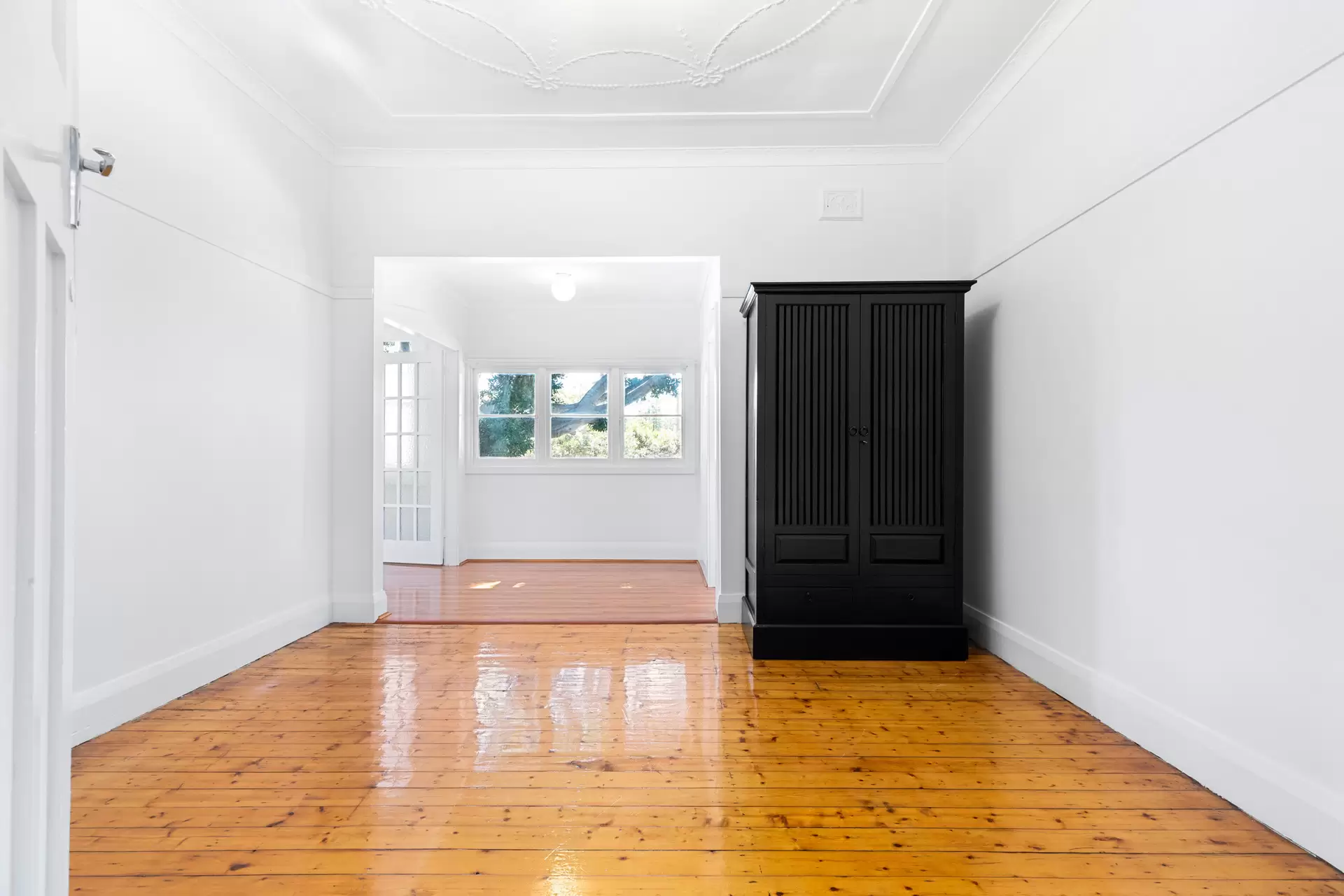 131 Pittwater Road, Hunters Hill Leased by Cassidy Real Estate - image 1