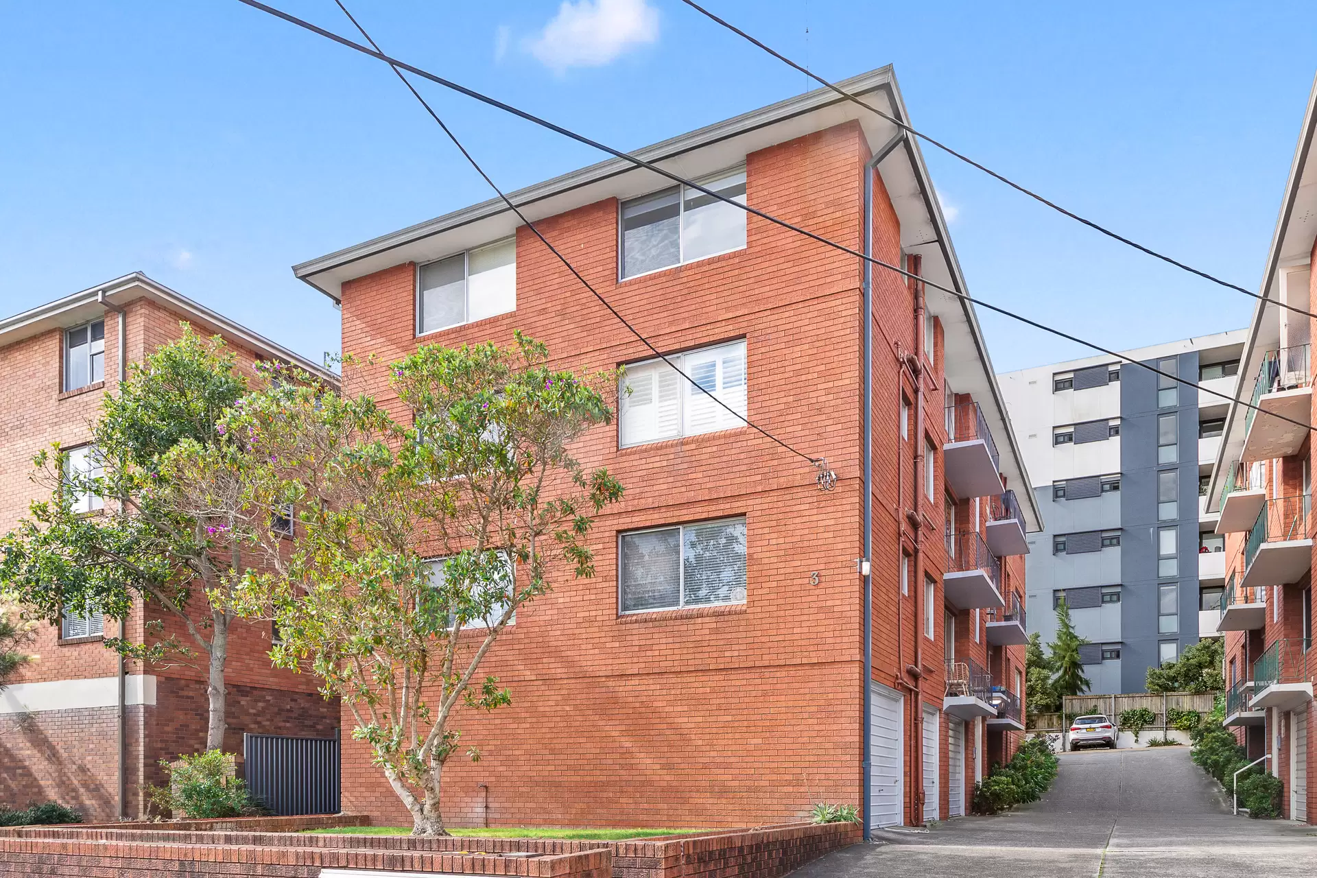 9/3 Western Crescent, Gladesville Leased by Cassidy Real Estate - image 1