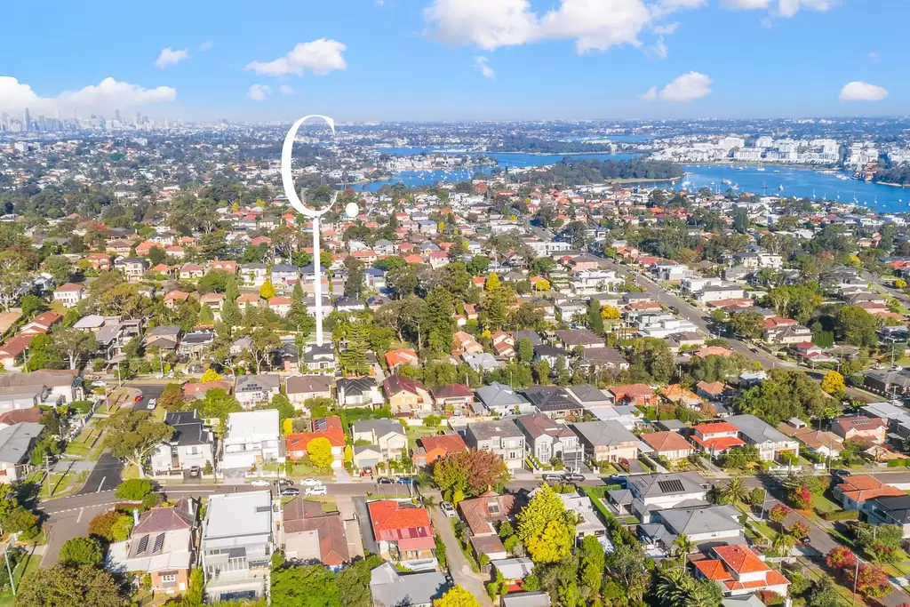 176 Princes Street, Putney Auction by Cassidy Real Estate