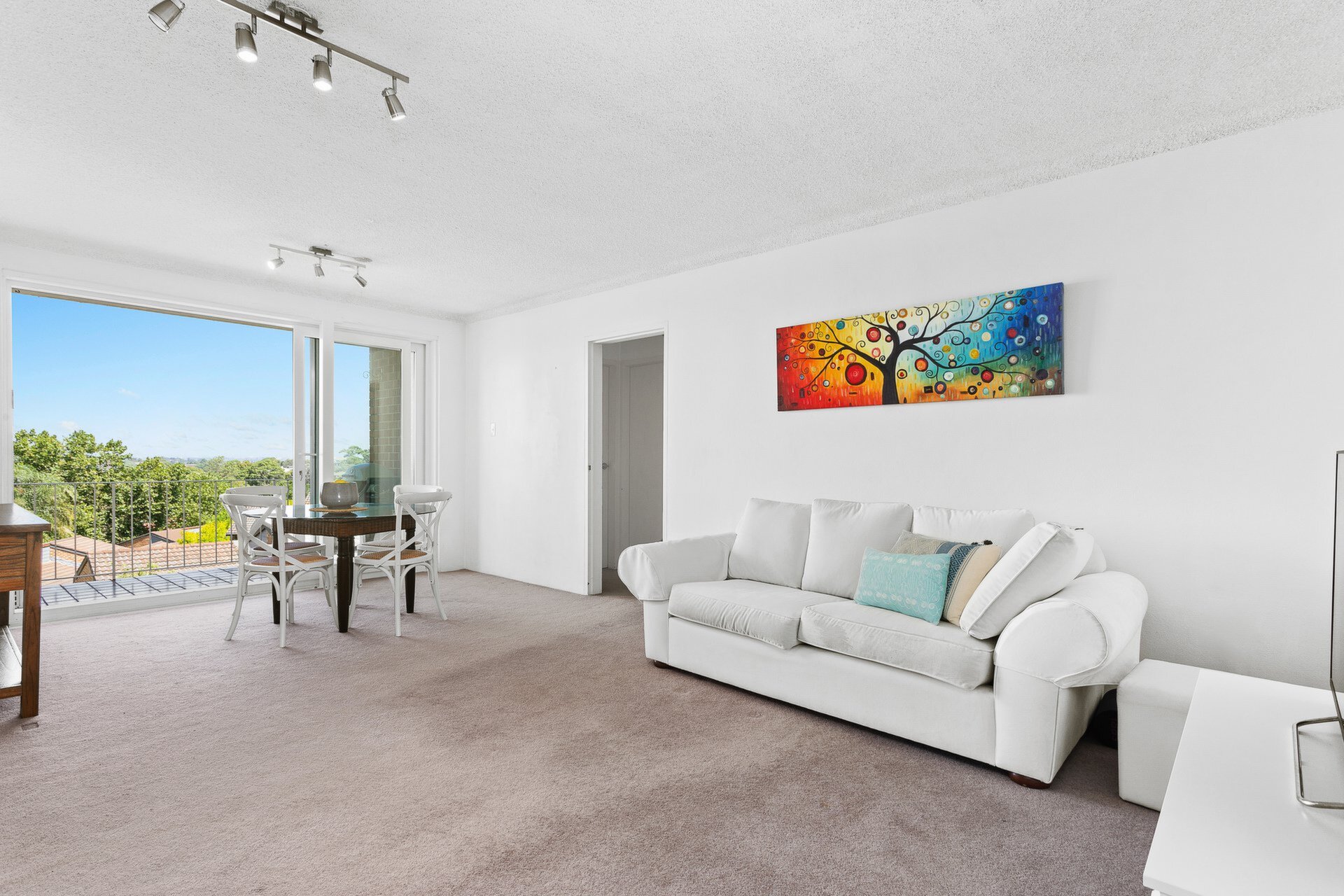 18/3 Aeolus Avenue, Ryde Sold by Cassidy Real Estate - image 1