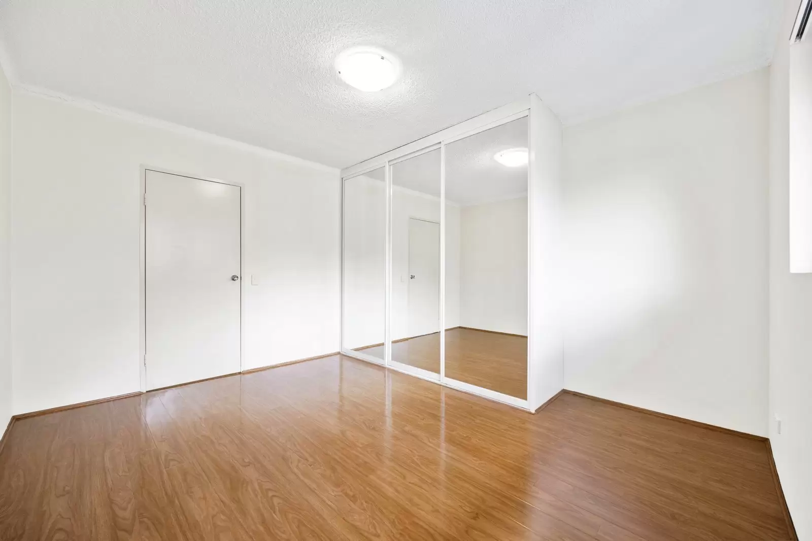 12/10 Harvard Street, Gladesville Leased by Cassidy Real Estate - image 1