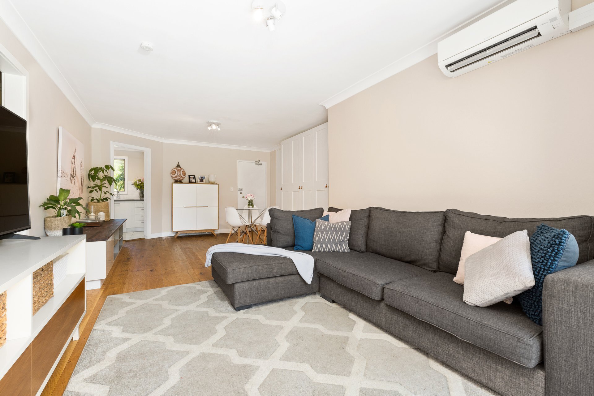 7/2 Pearson Street, Gladesville Sold by Cassidy Real Estate - image 1