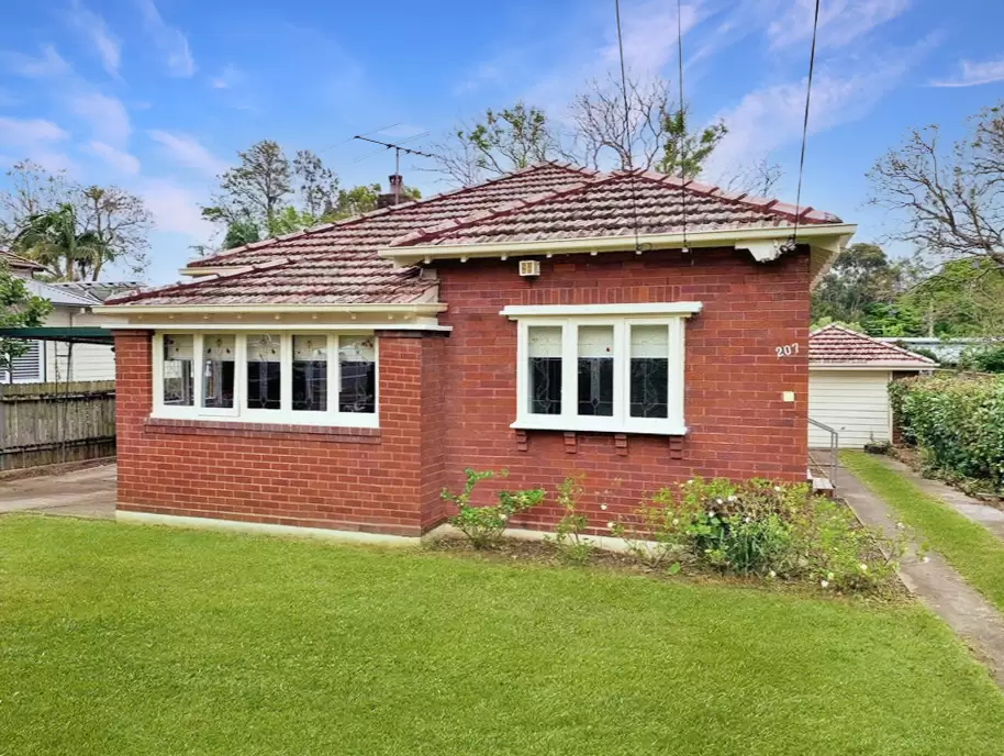 207 Morrison Road, Putney For Lease by Cassidy Real Estate