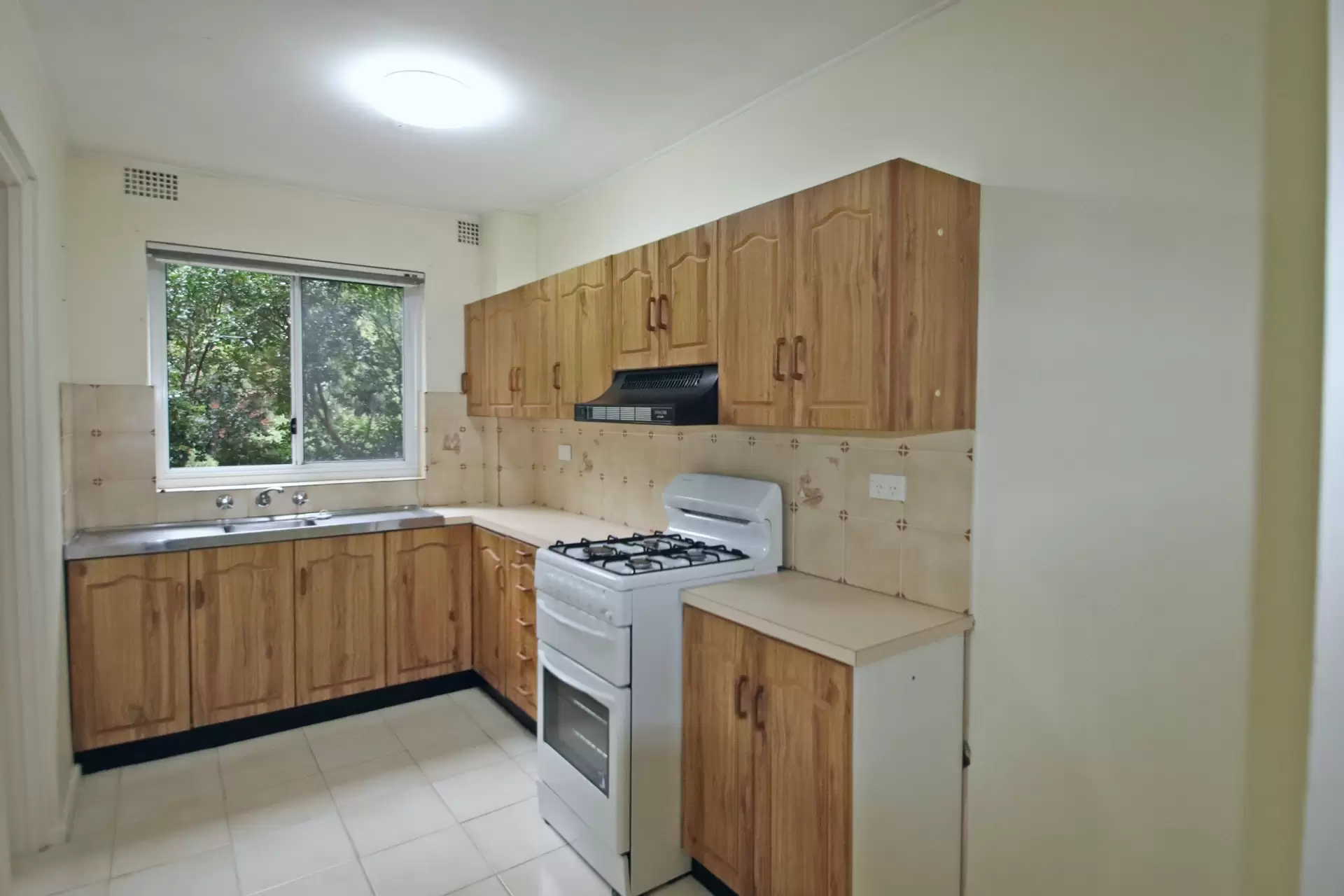 5/18 Meriton Street, Gladesville For Lease by Cassidy Real Estate - image 1