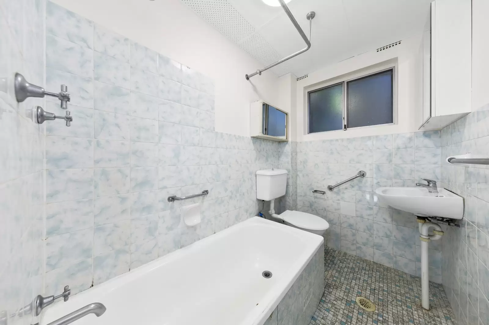 2/6-8 Ross Street, Gladesville For Lease by Cassidy Real Estate - image 1