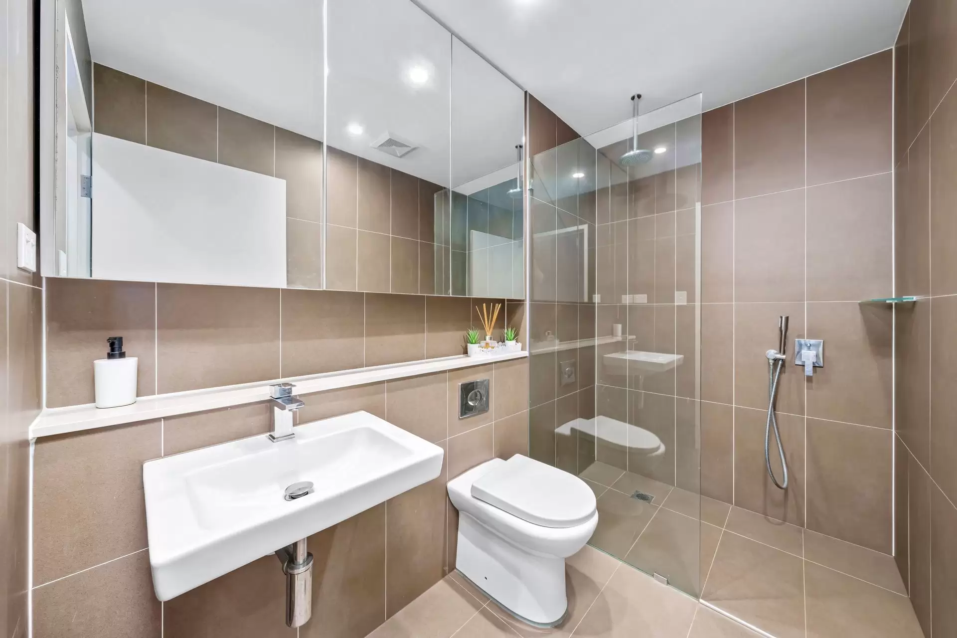 201/161 Victoria Road, Gladesville For Sale by Cassidy Real Estate - image 1