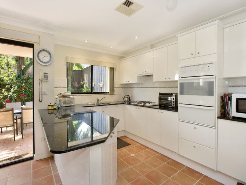 2/23 Pellisier Road, Putney Sold by Cassidy Real Estate - image 1