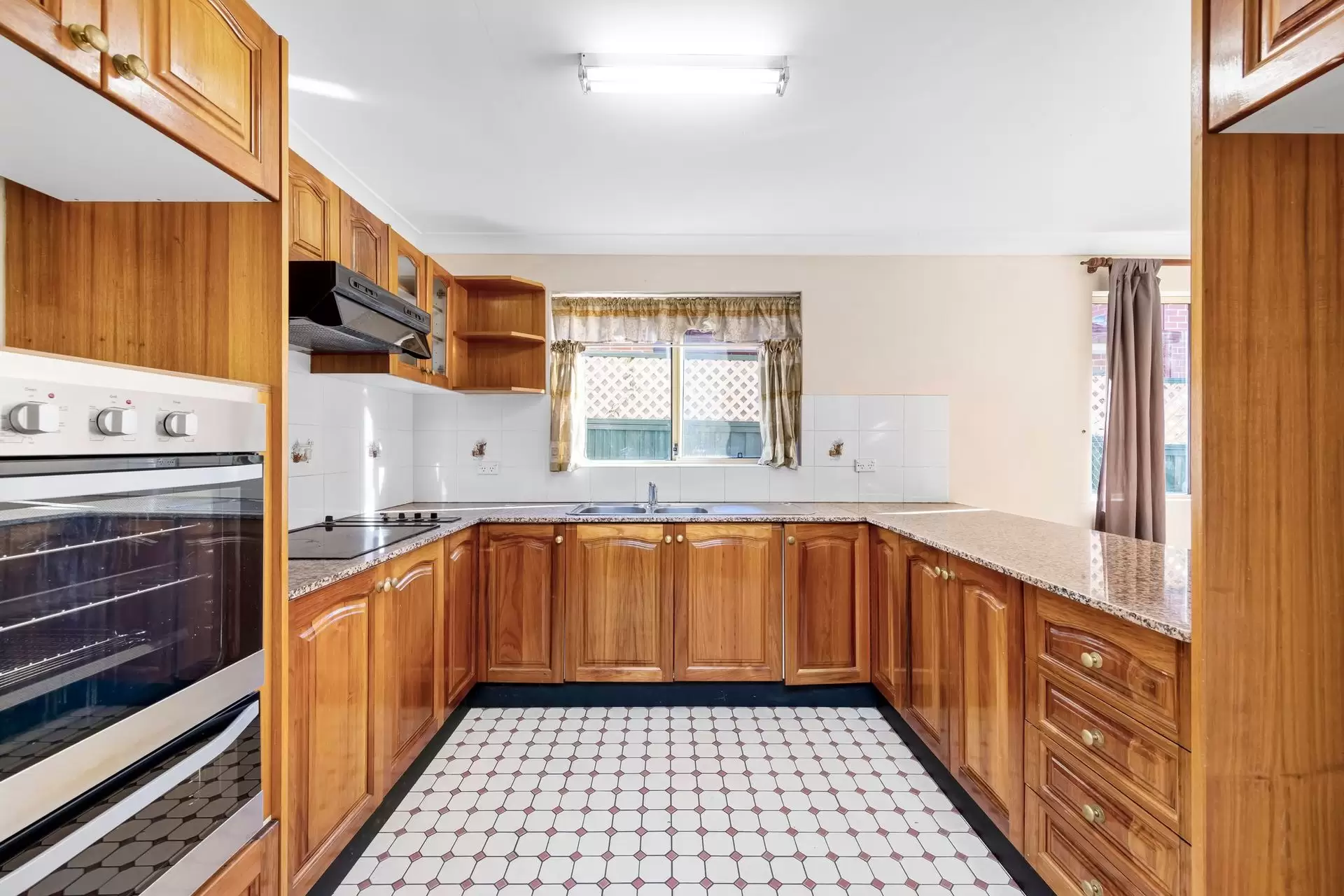 8A Holt Street, North Ryde Leased by Cassidy Real Estate - image 1