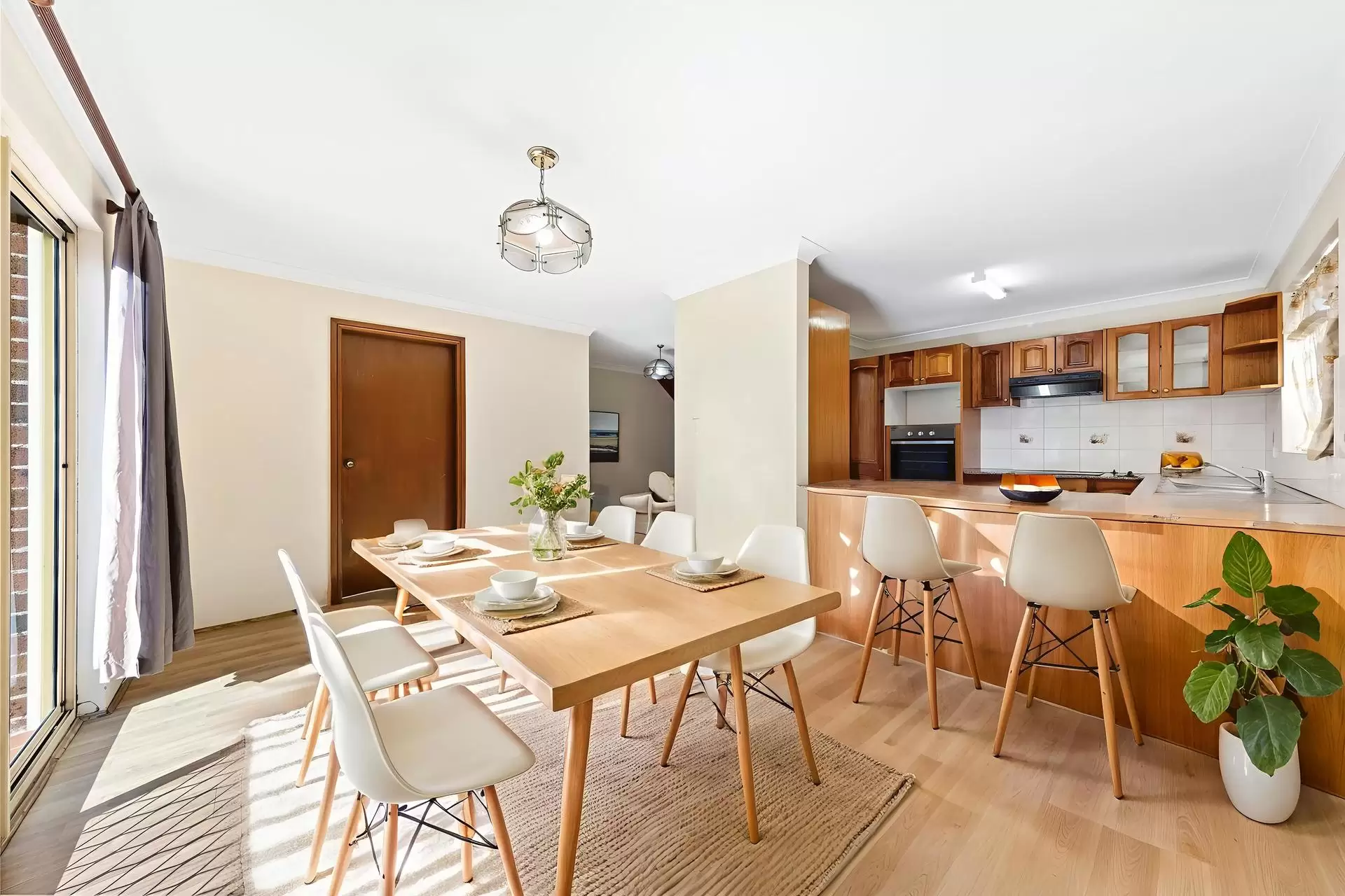 8A Holt Street, North Ryde Leased by Cassidy Real Estate - image 1