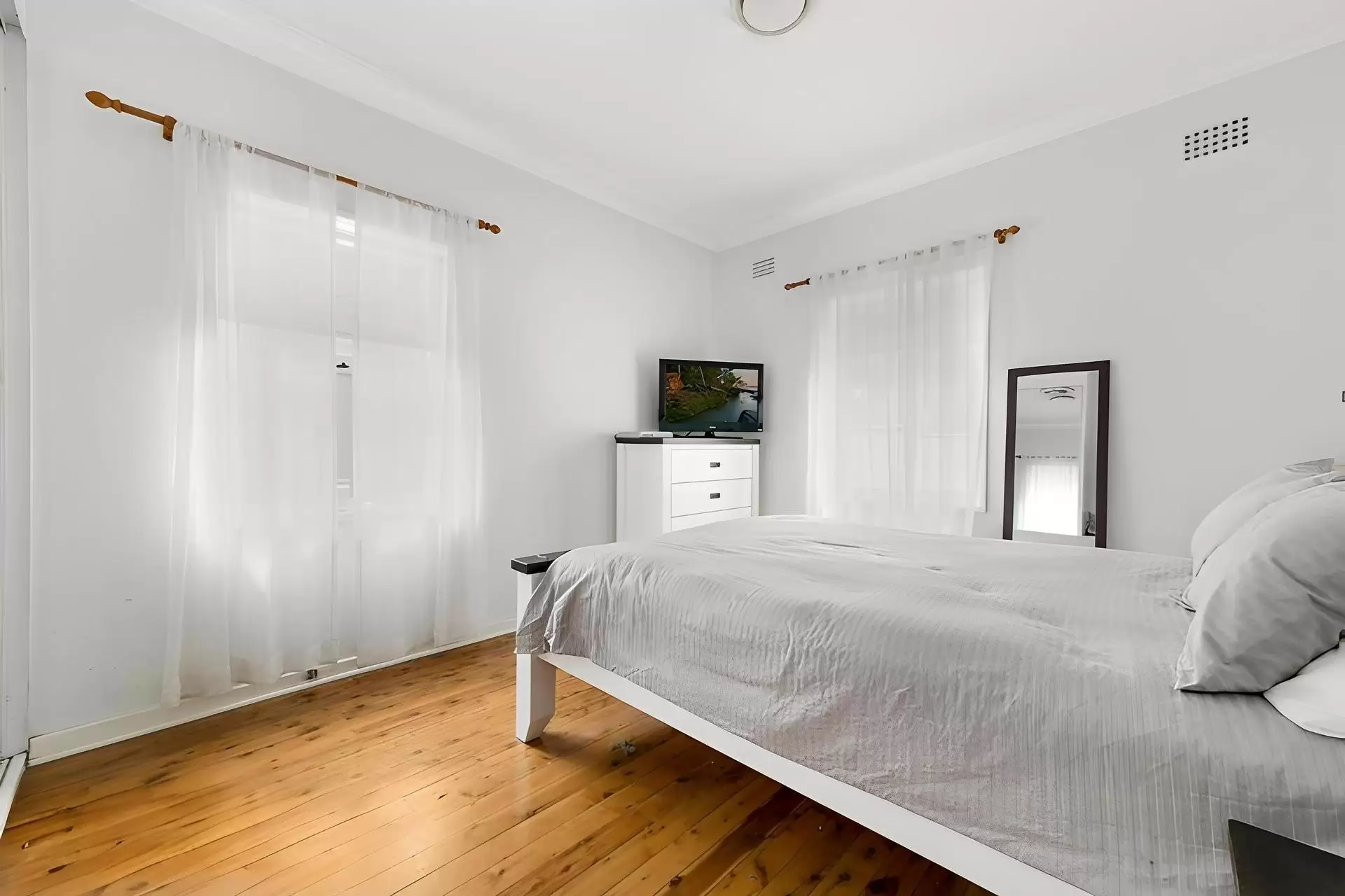 18A Anderson Avenue, Dundas Leased by Cassidy Real Estate - image 1